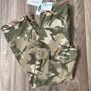 NWT Old Navy boys camo pants